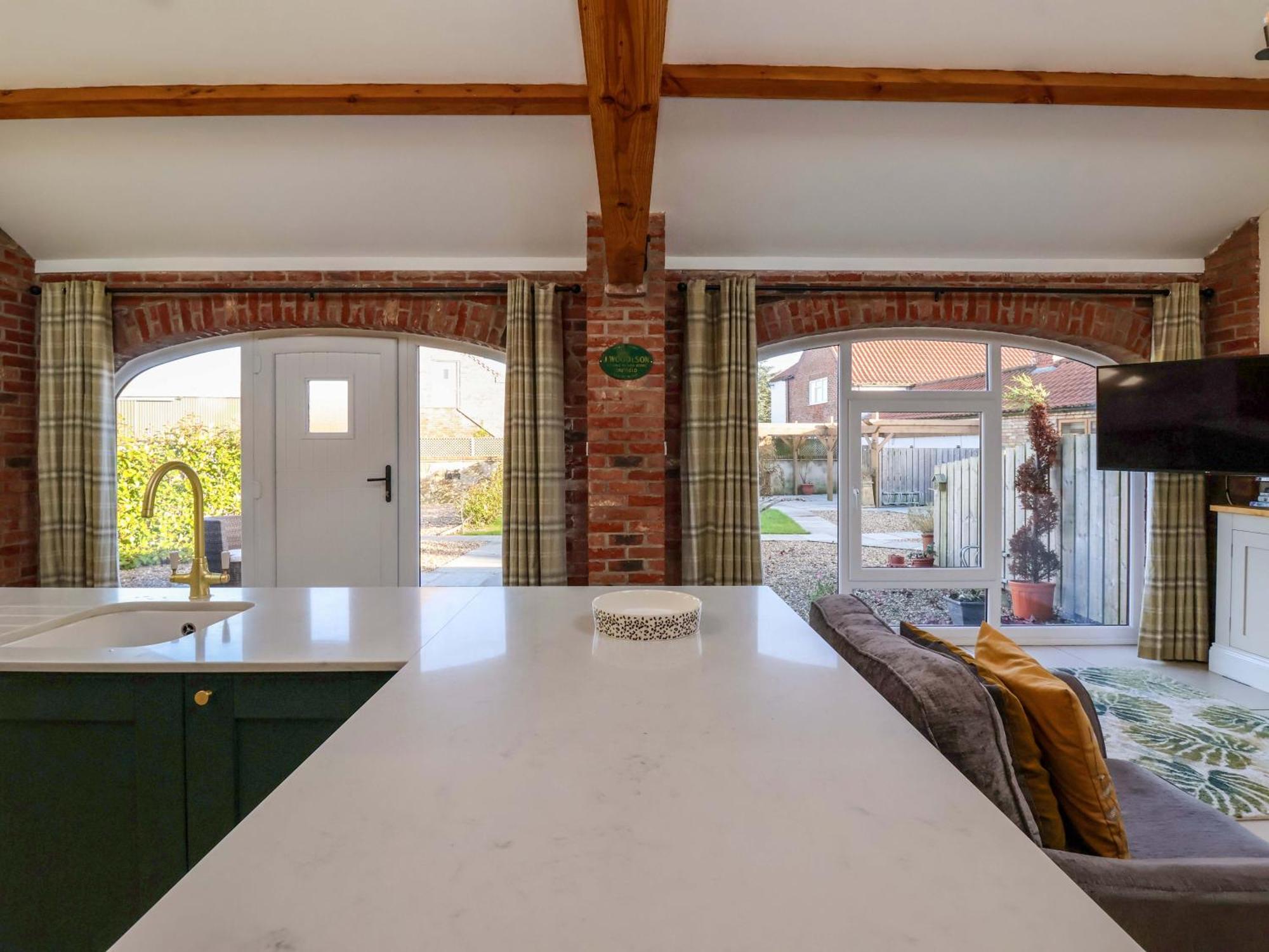 Plough Cottage Driffield Экстерьер фото